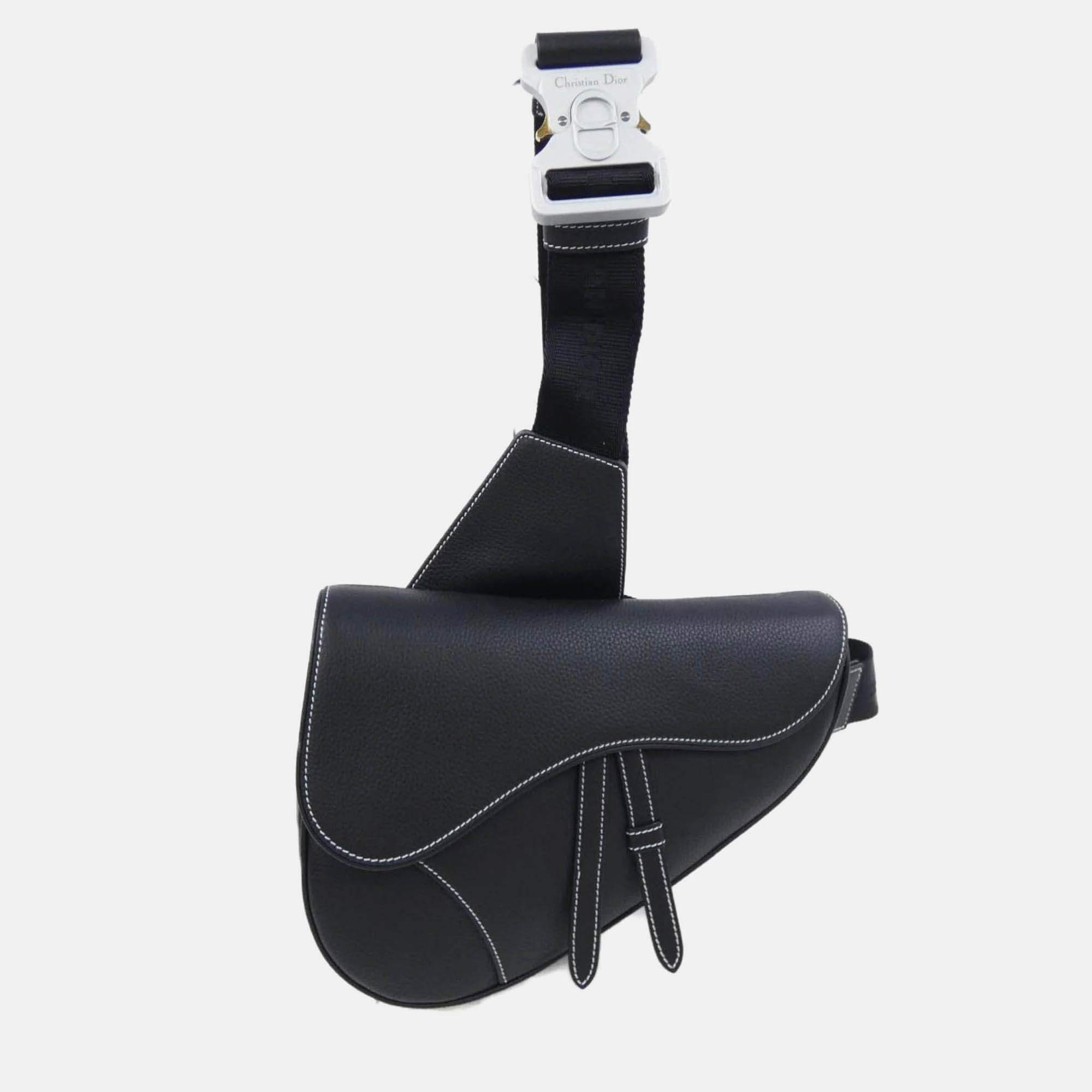 

Christian Dior Dior Handbag, Black