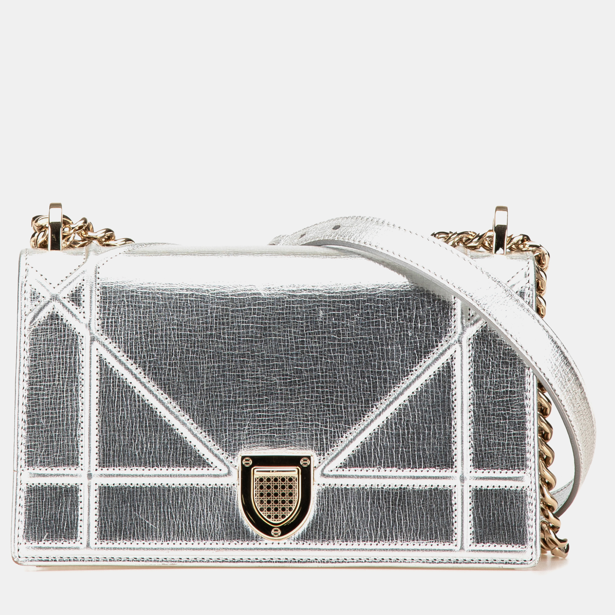 

Dior Silver Small Metallic Grained Calfskin Diorama Flap