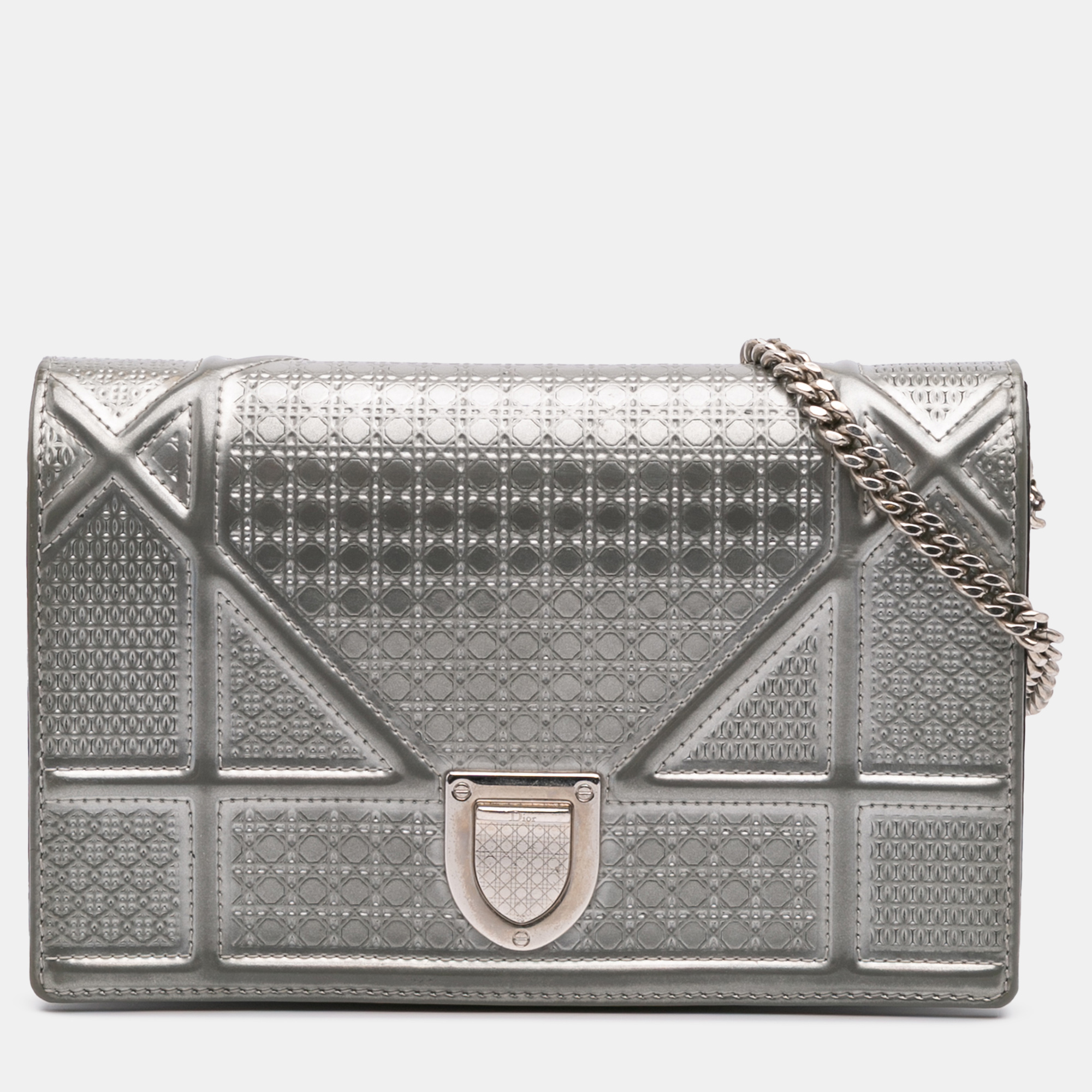 

Dior Silver Metallic Patent Microcannage Diorama Wallet on Chain