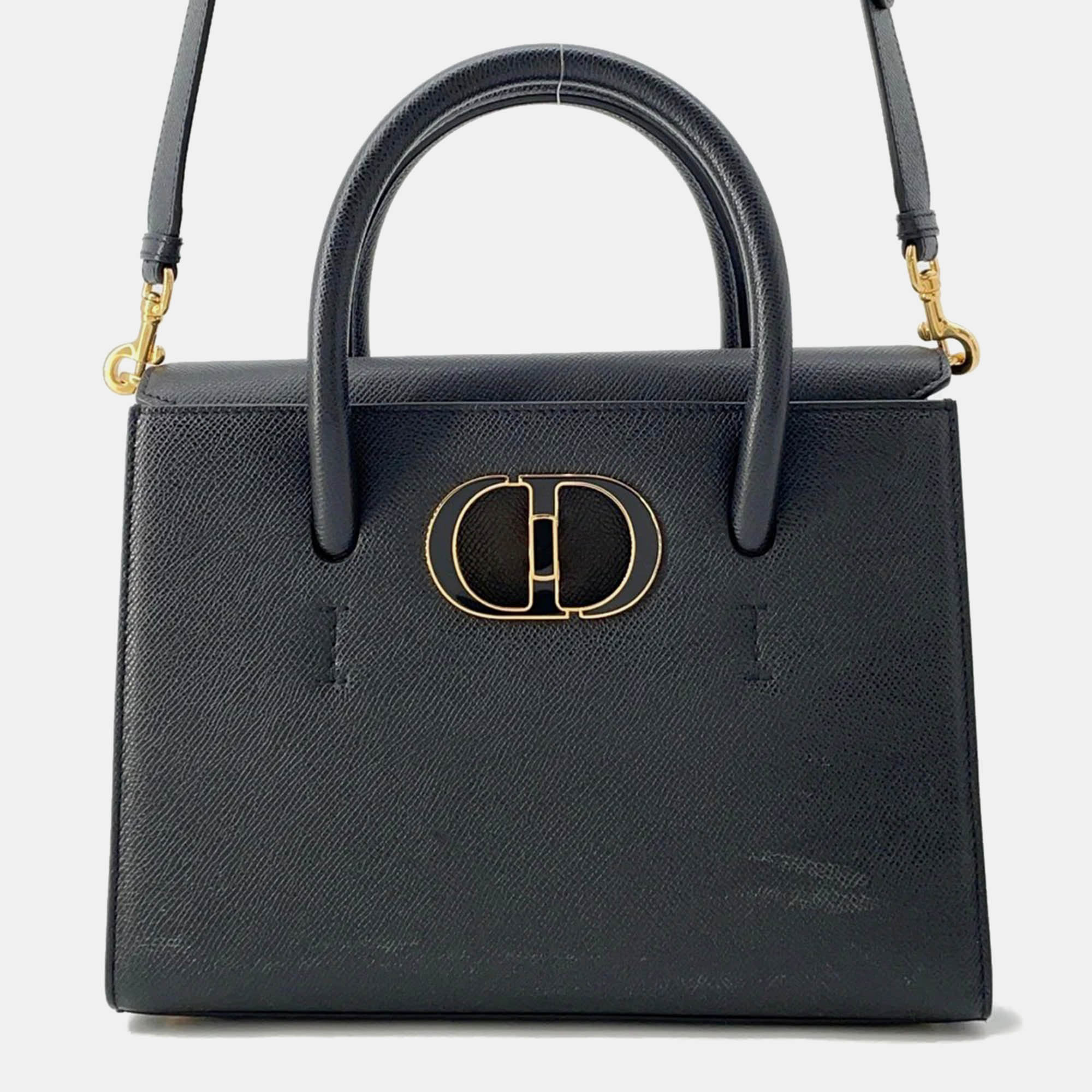 

Dior Montaigne 30 Black Leather Shoulder Bag