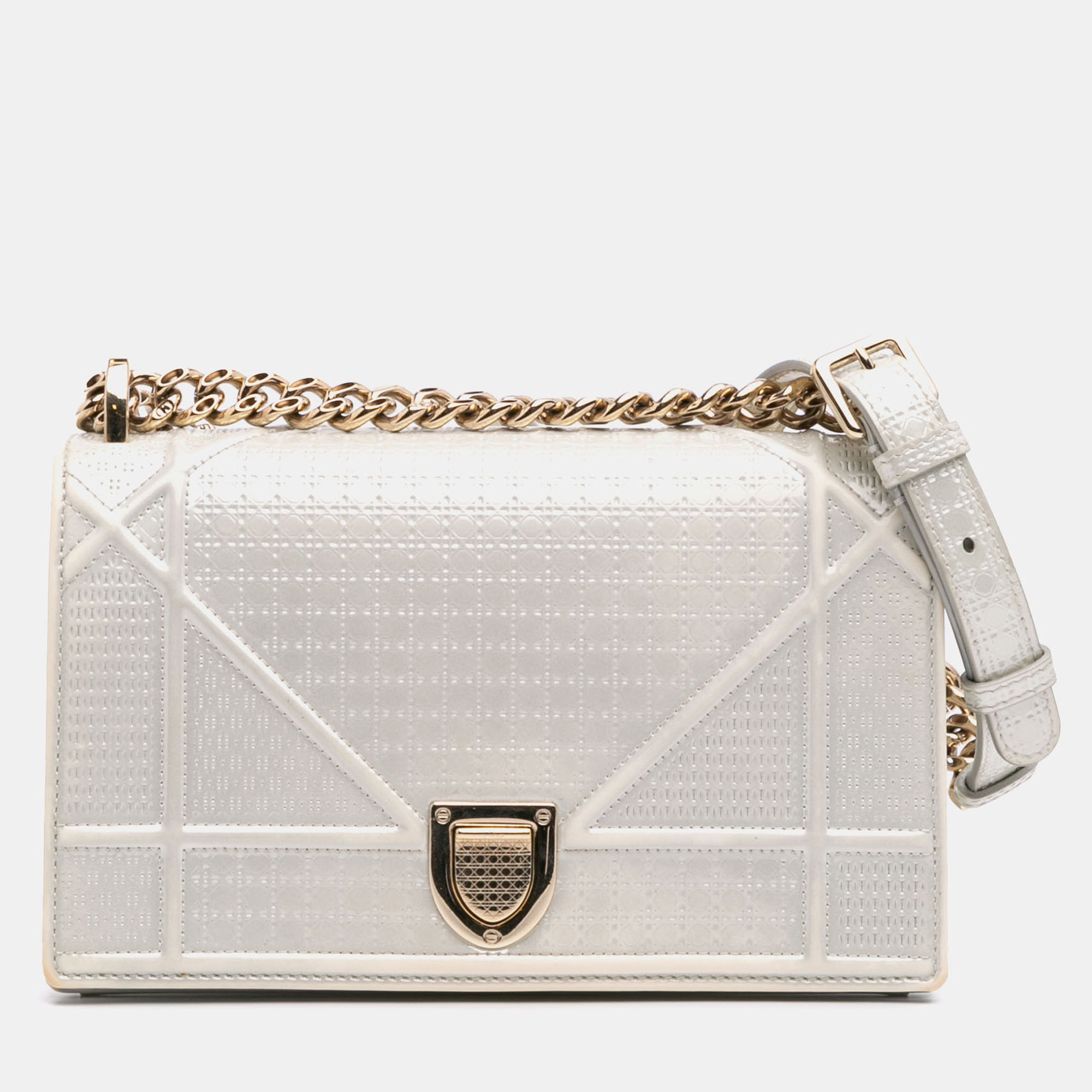 

Dior Silver Small Metallic Patent Microcannage Diorama Flap Bag