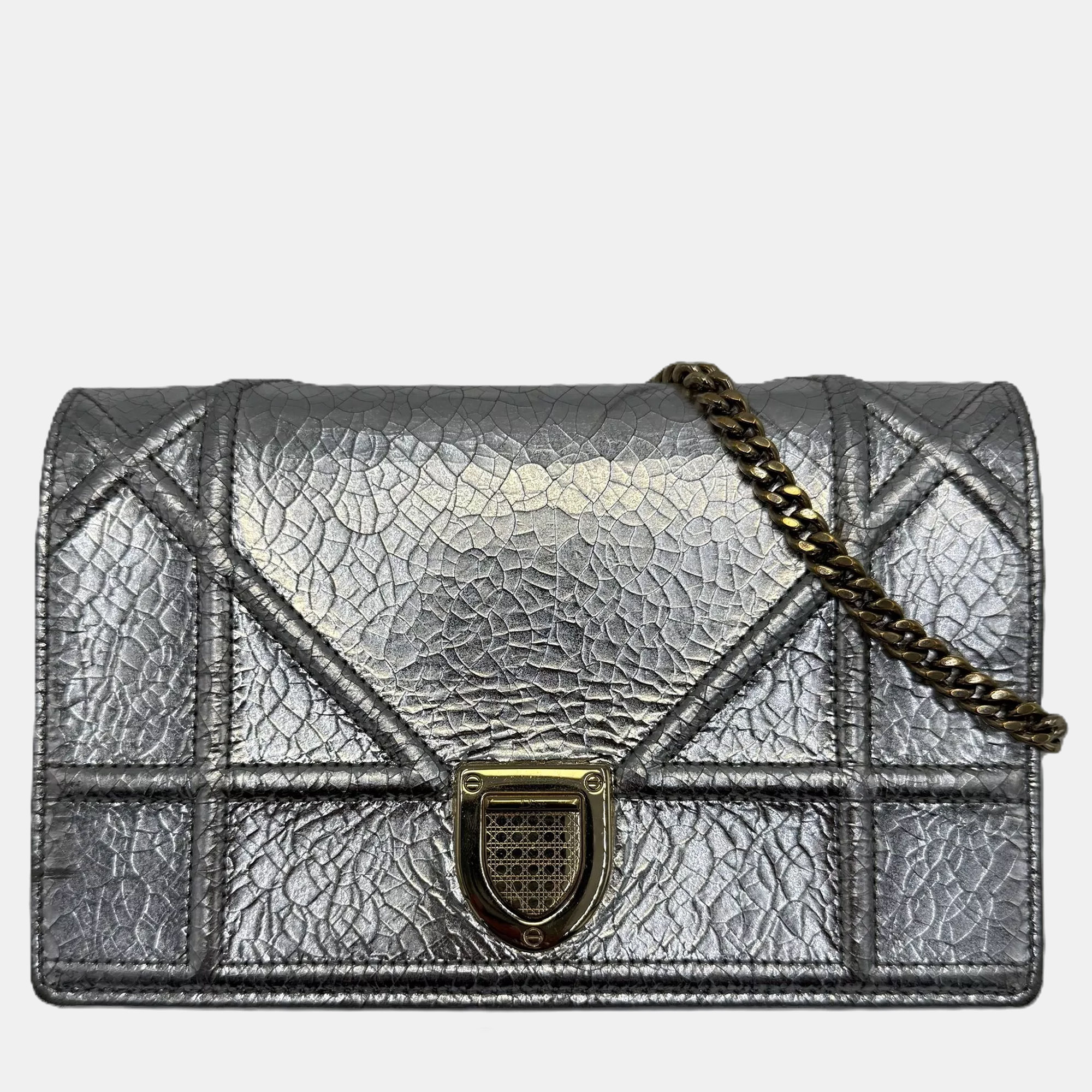

Dior Diorama Metallic Silver Brushed Calfskin Wallet on Chain