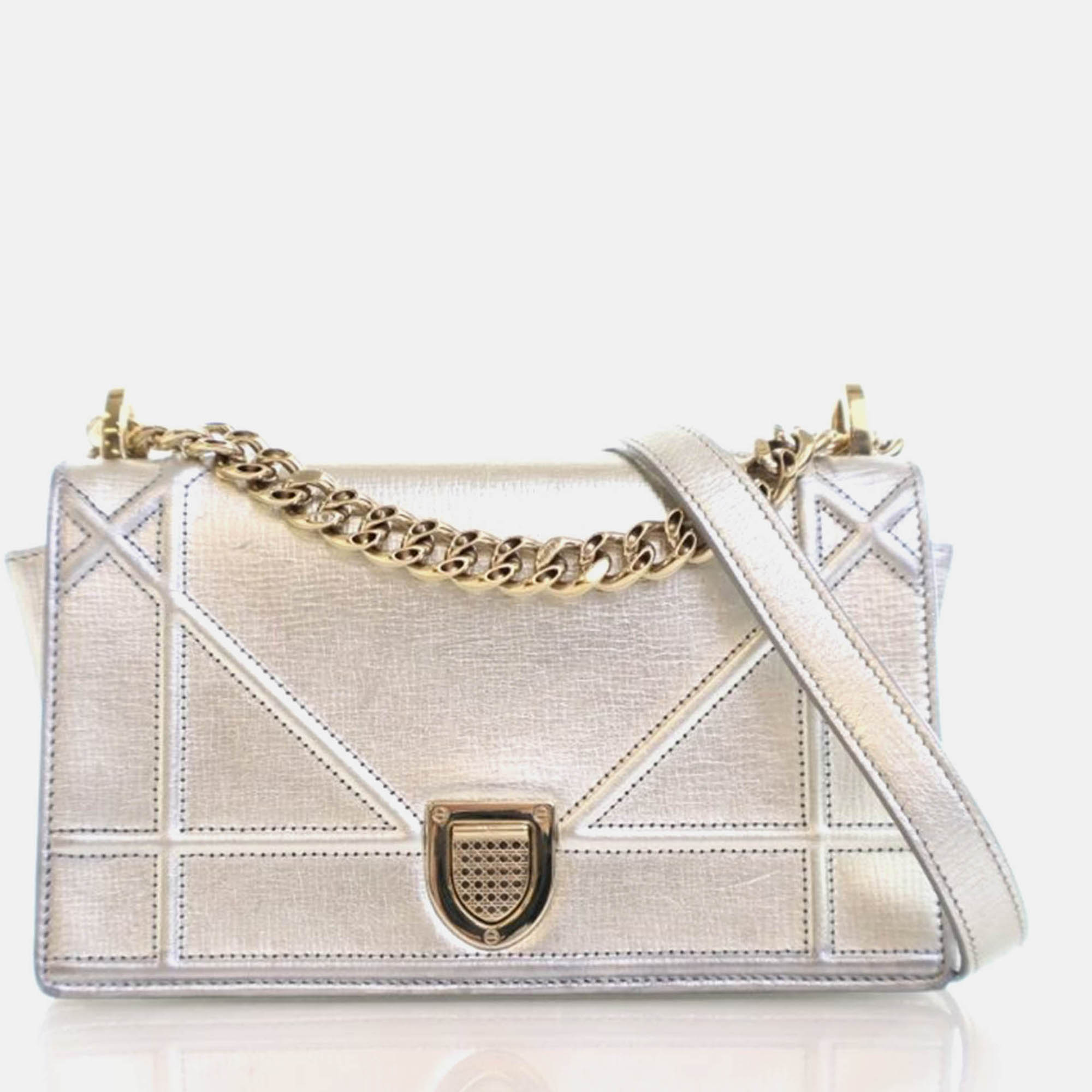 

Dior Small Grained Calfskin Diorama Flap Bag, Silver