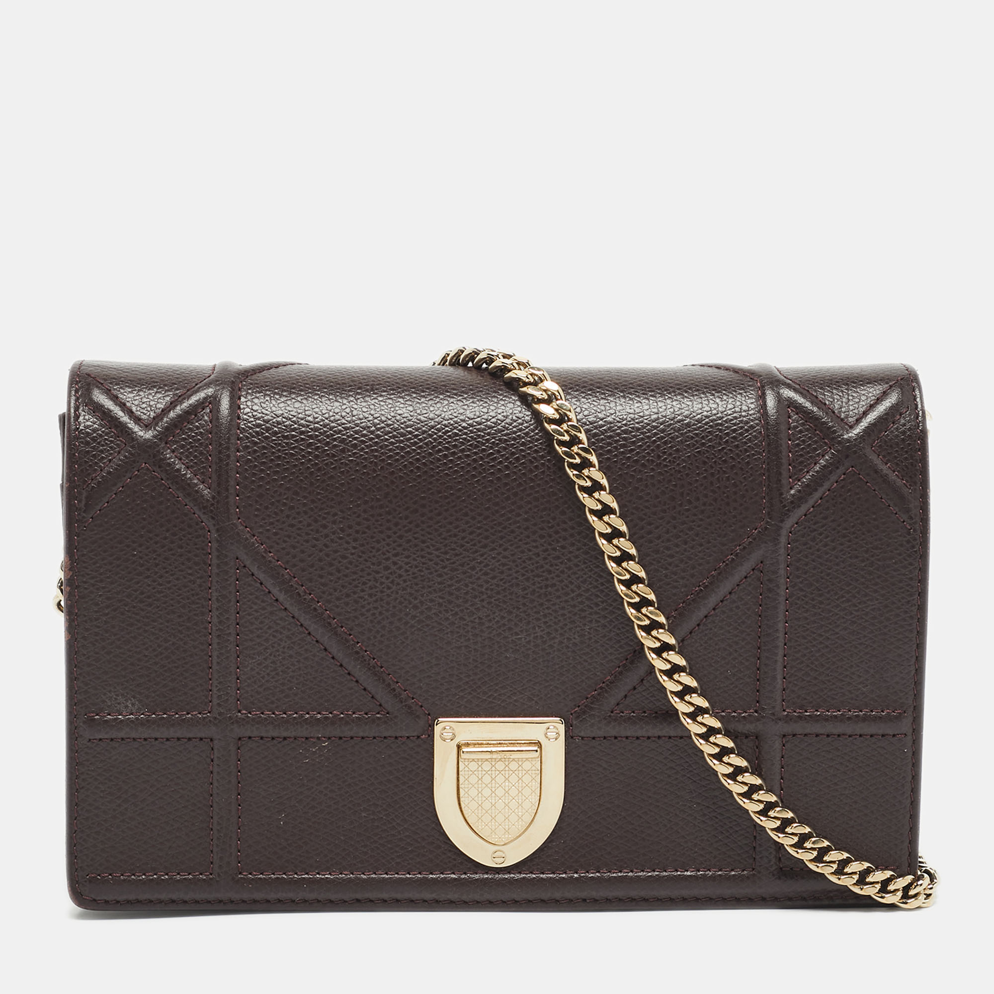 

Dior Burgundy Leather Mini Diorama Chain Bag