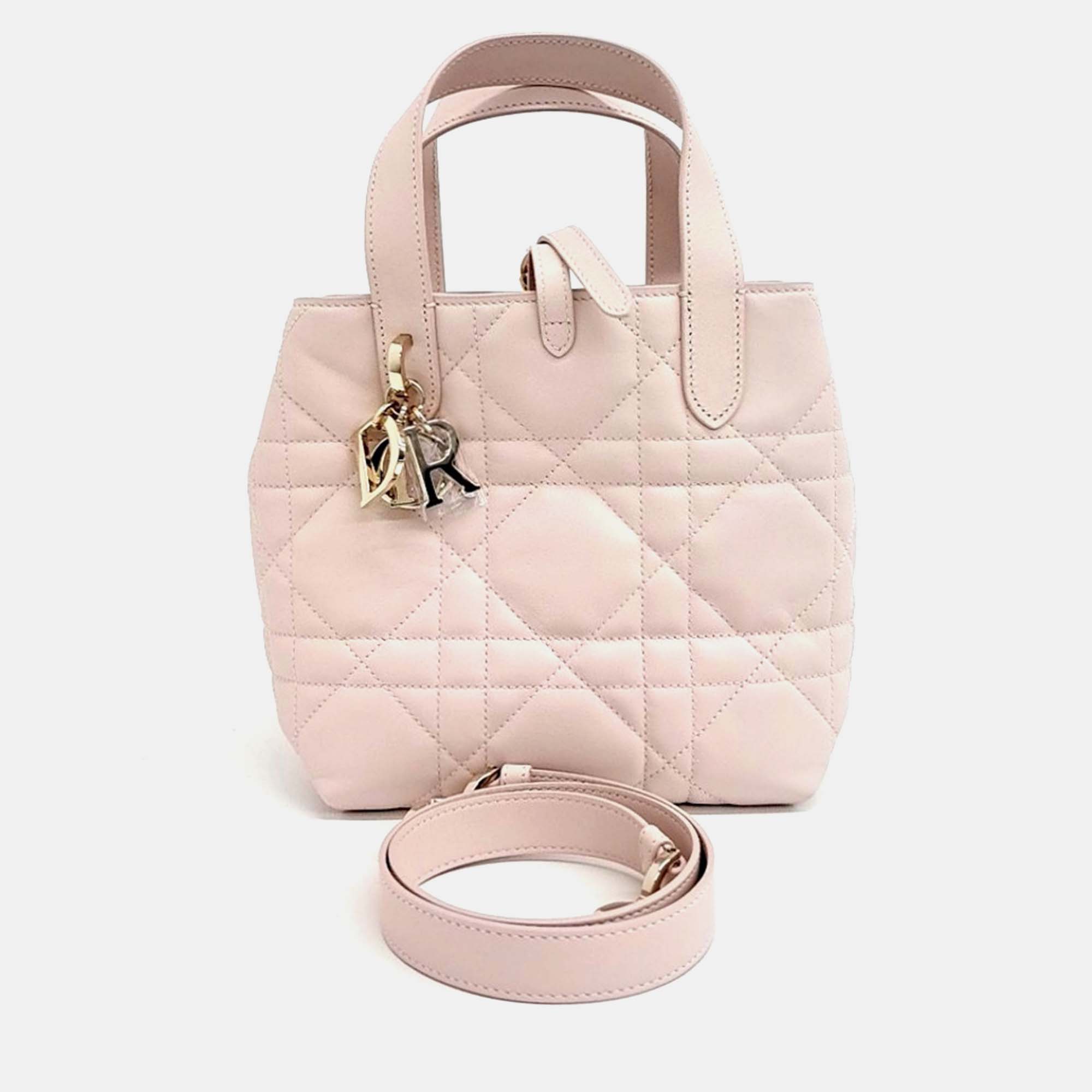 

Dior Small Toujours Vertical Beige Leather Bag