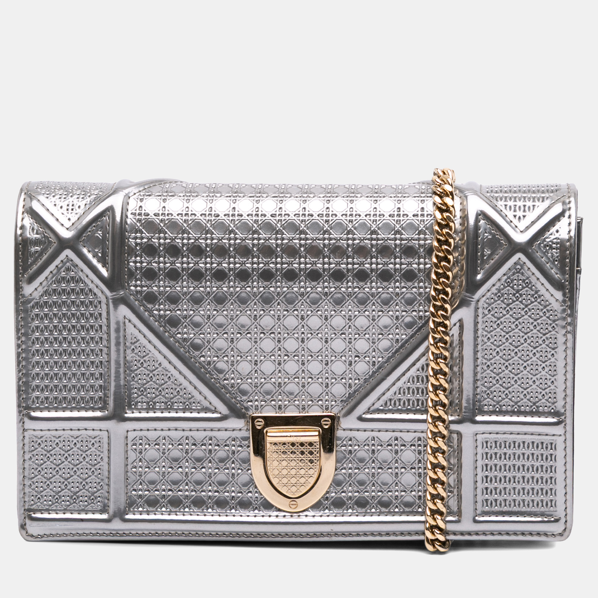 

Dior Silver Metallic Patent Microcannage Diorama Wallet on Chain