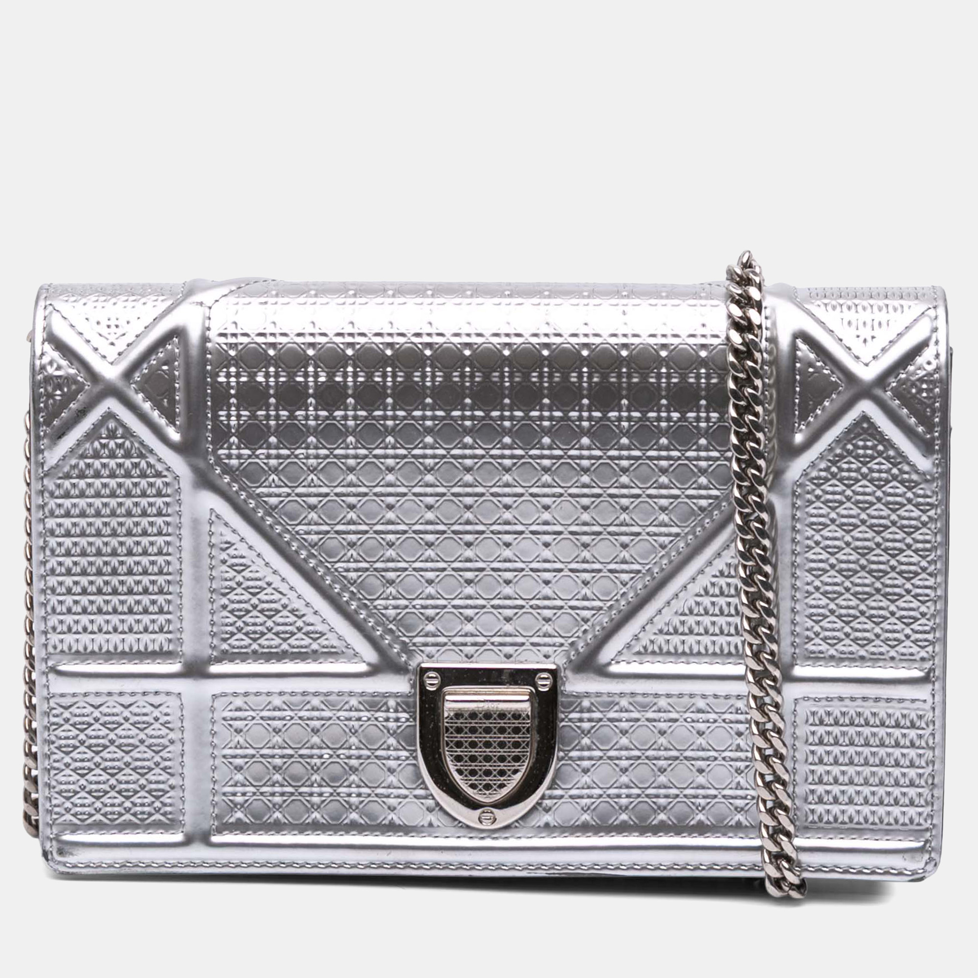 

Dior Silver Metallic Patent Microcannage Diorama Wallet on Chain