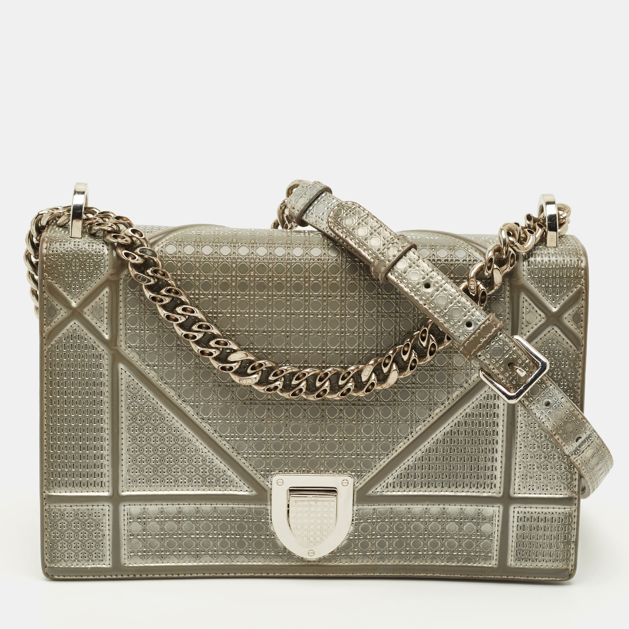 

Dior Diorama  Silver Patent Leather Shoulder Bag