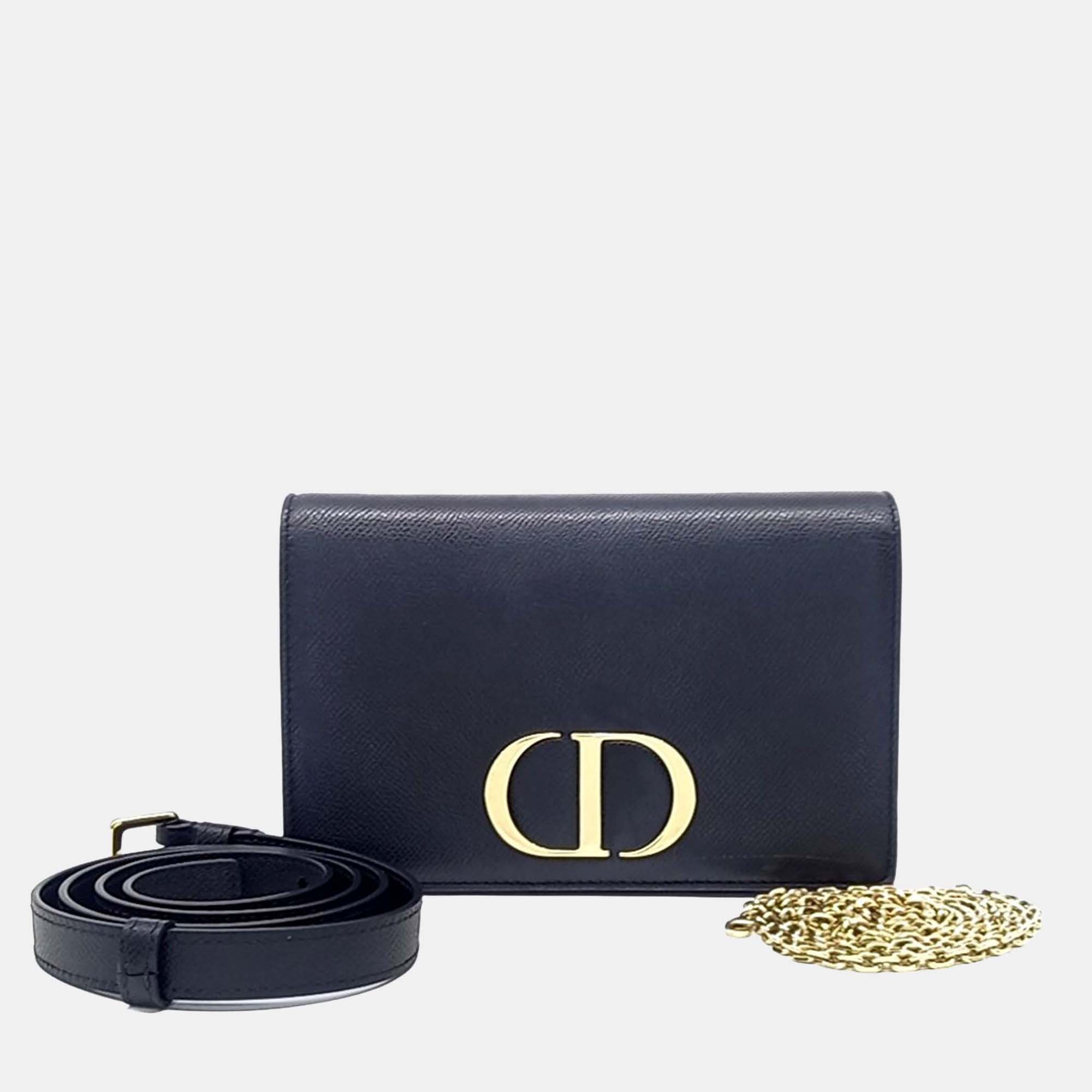 

Dior Black Leather 30 Montaigne Two-In-One Pouch Bag