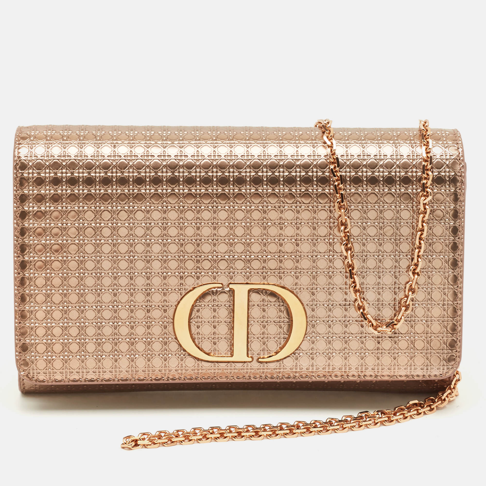 

Dior 30 Montaigne Rose Gold Microcannage Patent Leather Wallet On Chain, Metallic