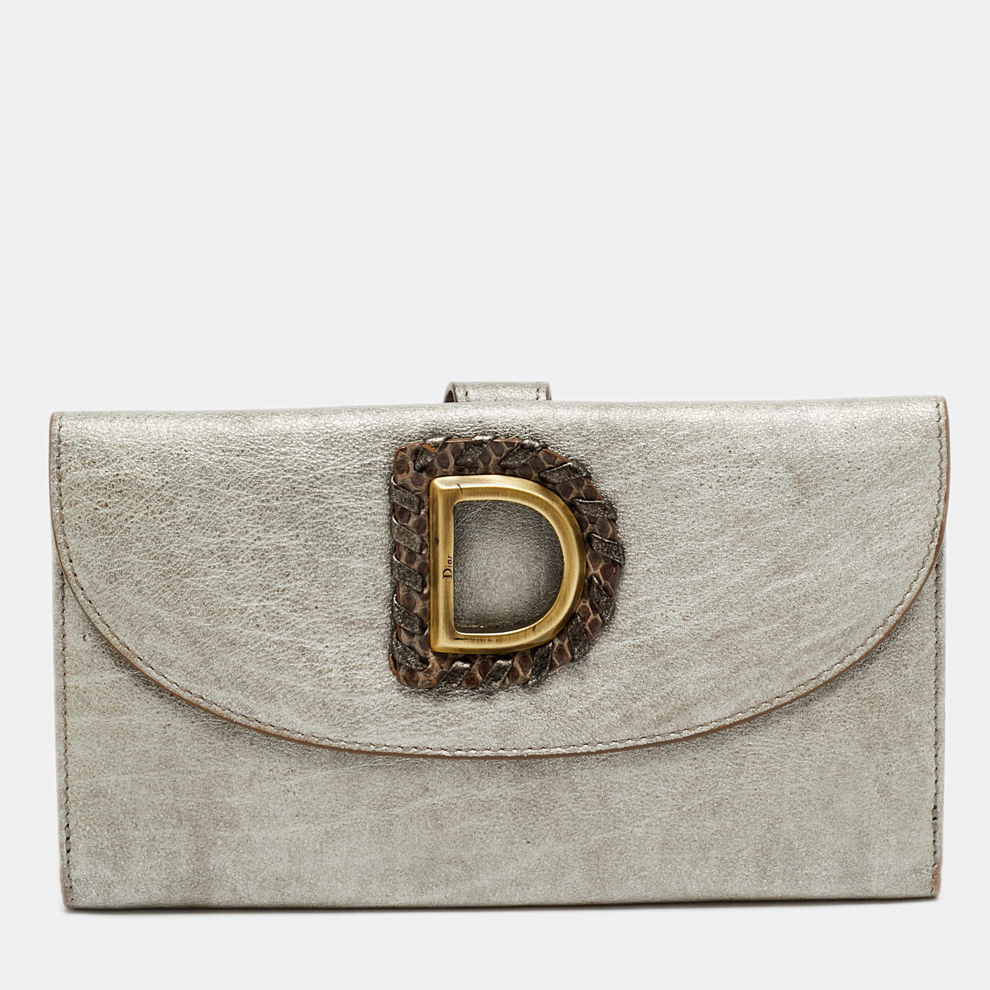 

Dior D Flap Grey Leather Continental Wallet