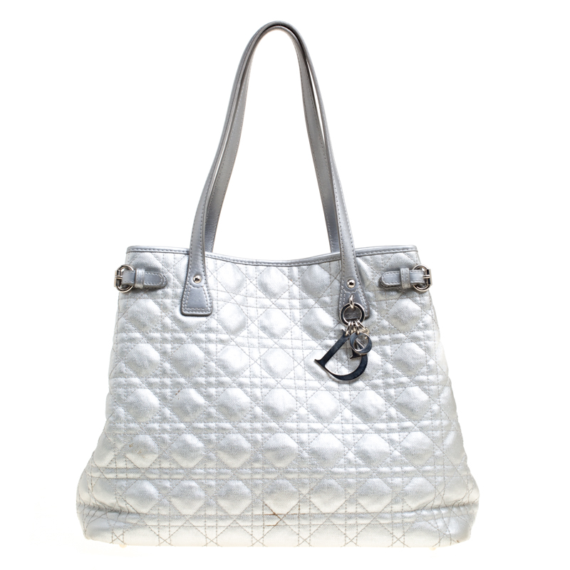 مملوكة مسبقًا Dior Silver Coated Canvas Medium Panarea Shopper Tote