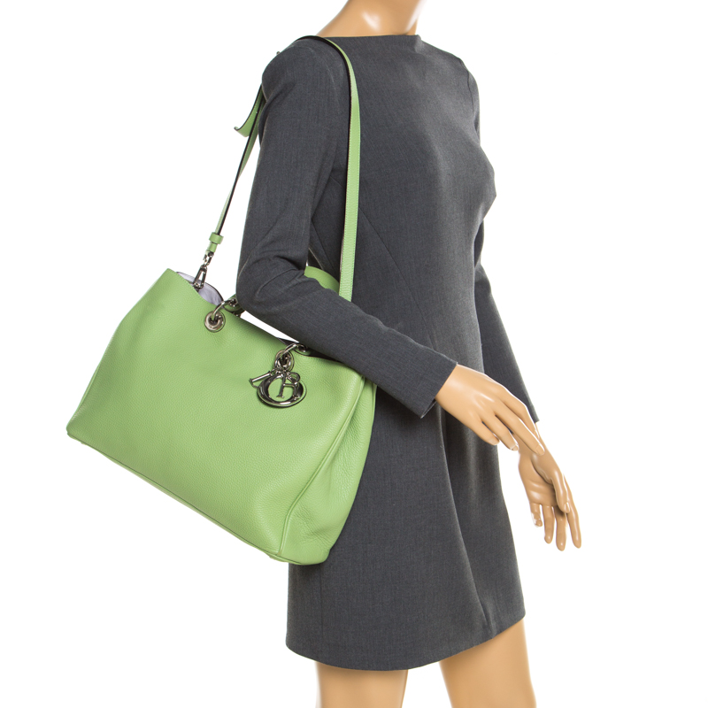

Dior Light Green Leather Large Diorissimo Tote