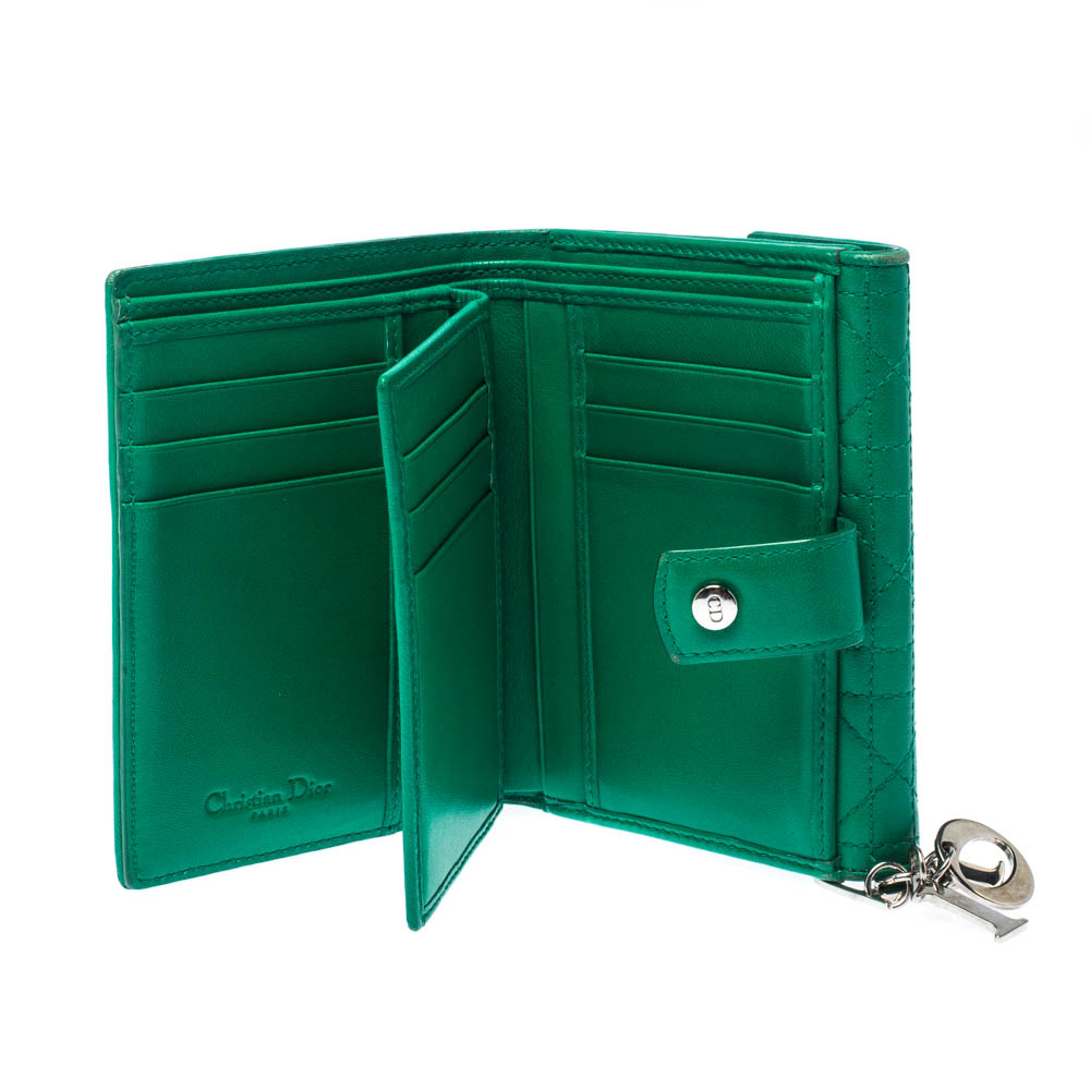 dior green wallet