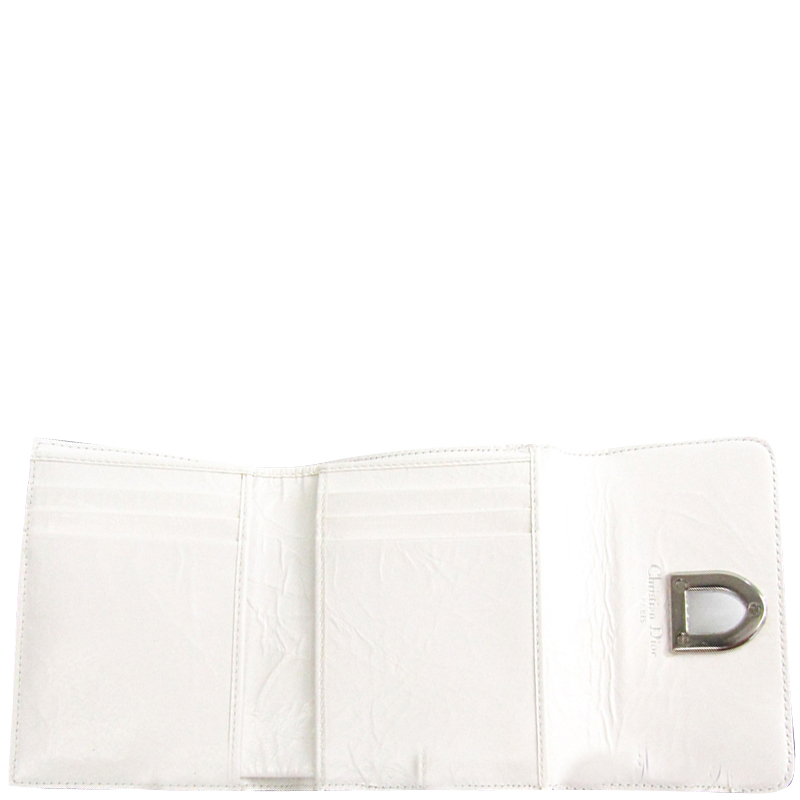 

Dior White Patent Leather Diorama Wallet