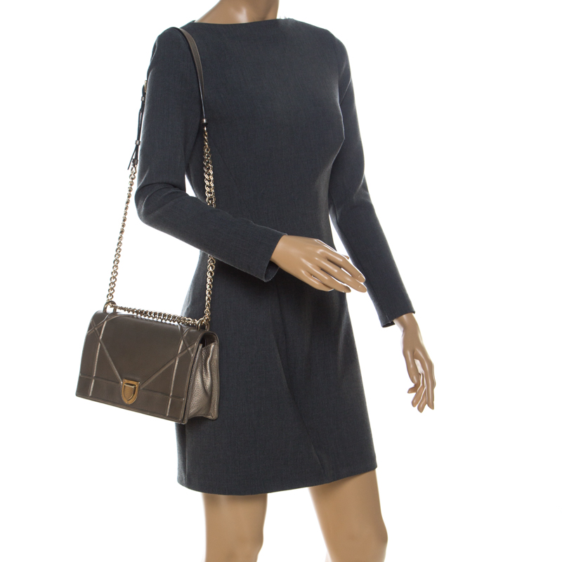 

Dior Metallic Leather  Diorama Flap Shoulder Bag