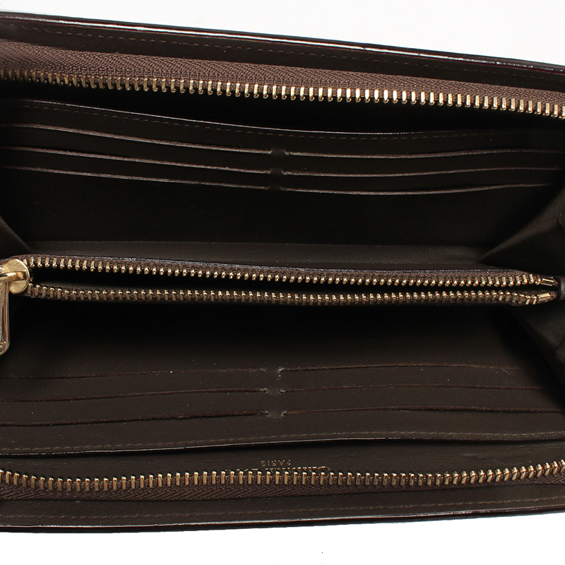 

Dior Pink Leather Diorissimo Round Zipper Wallet