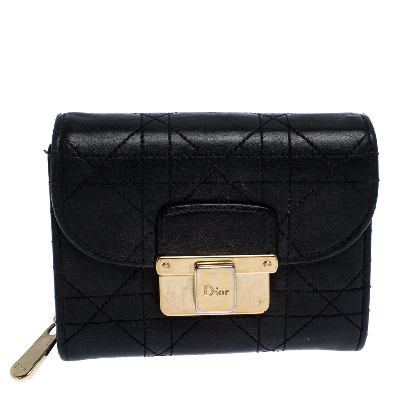 Pre-owned Dior Ling Compact Wallet In Black
