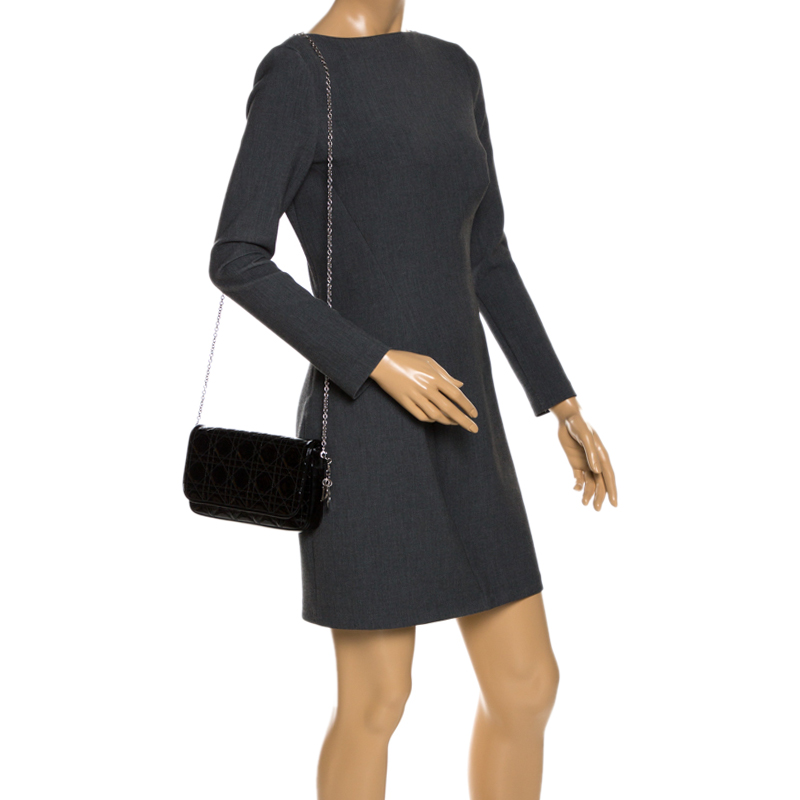 

Dior Black Patent Leather Chain Clutch