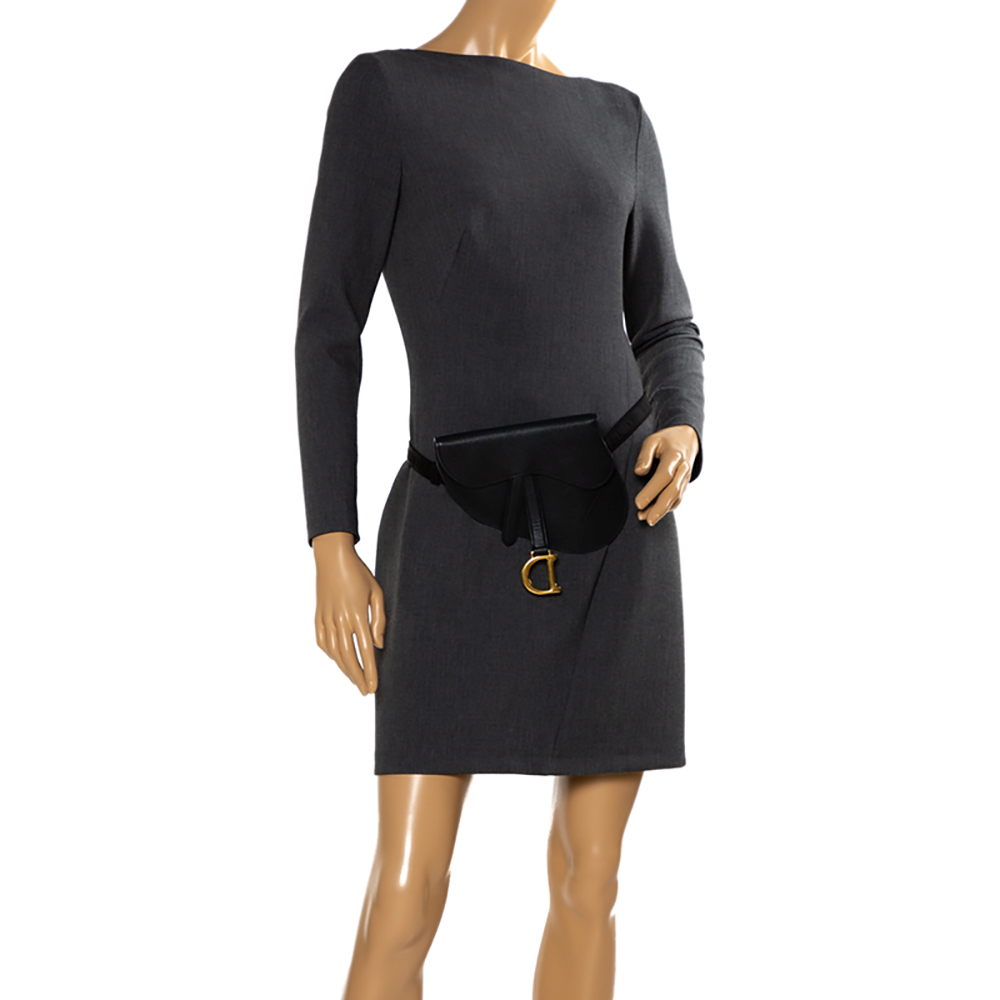 

Dior Deep Navy Blue Leather Saddle Belt Bag