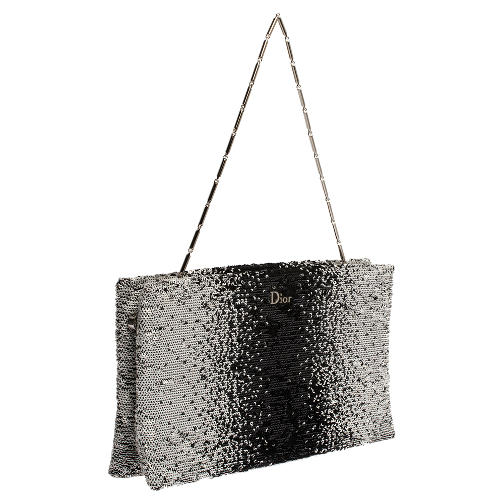 

Dior White/Black Sequins Chain Clutch