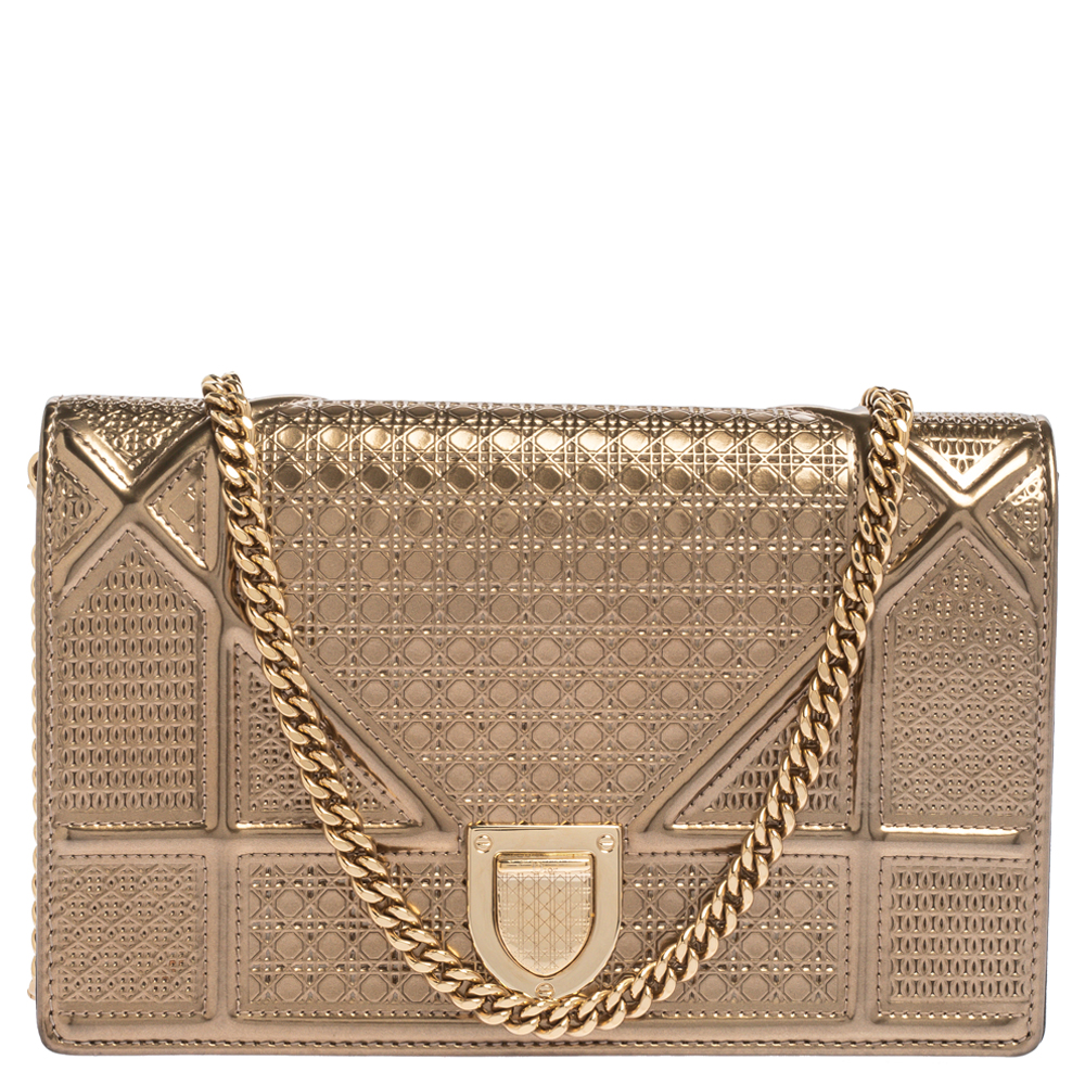 Pre Owned حقيبة كتف ديور ميني ديوراما جلد ميكرو كاناج  ذهبي ميتاليك