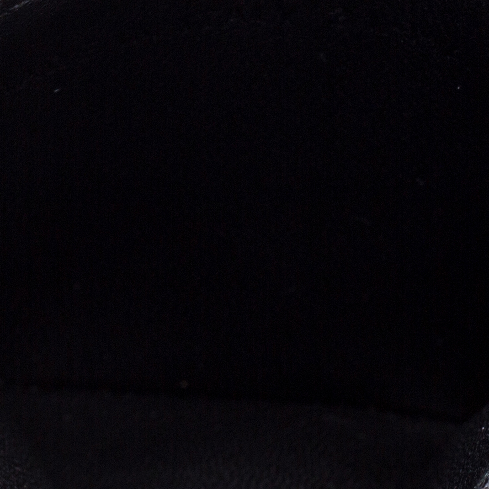 

Dior Black Leather Diorama Card Holder