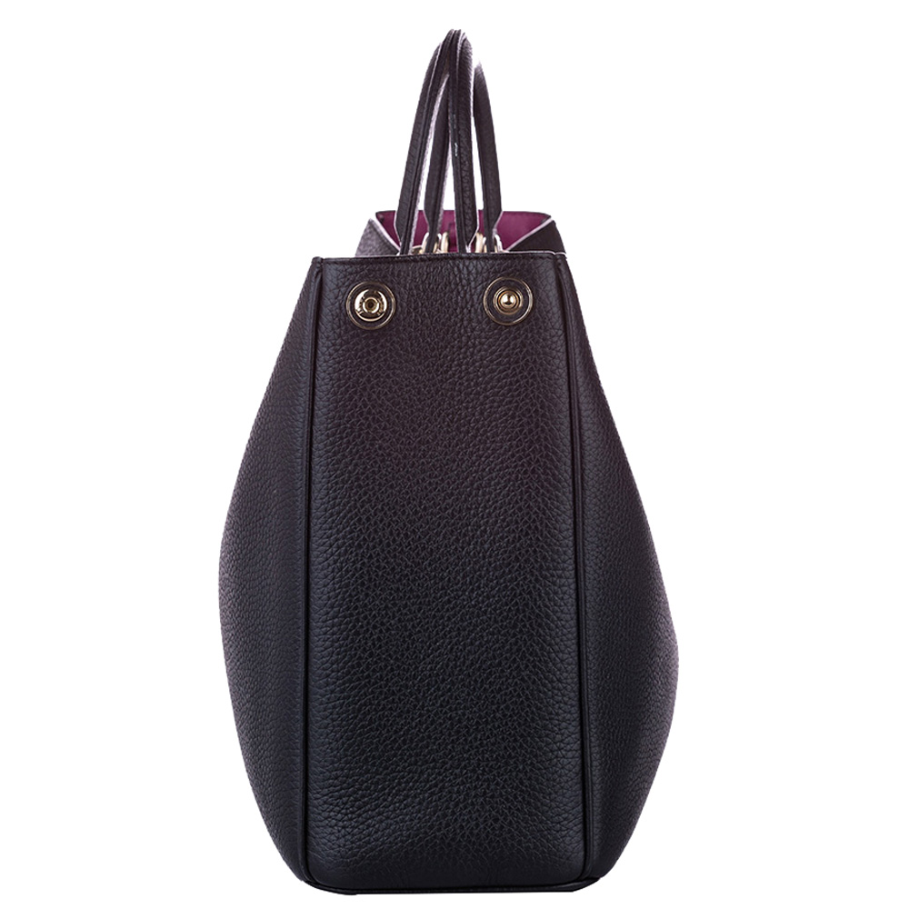 

Dior Black Leather Large Diorissimo Bag