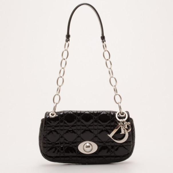 مملوكة مسبقًا Dior Black Patent Cannage Shoulder Bag