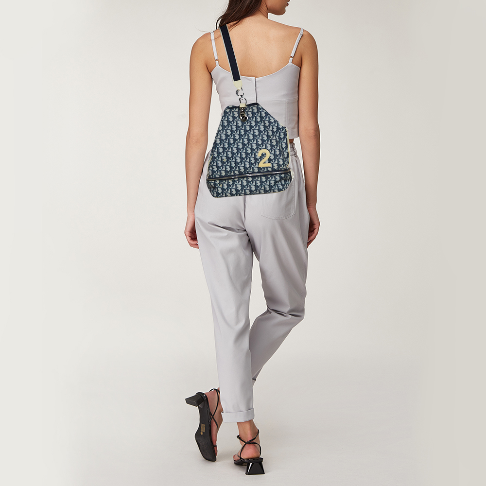 

Dior Blue/Cream Oblique Canvas No.2 Trotter Sling Bag