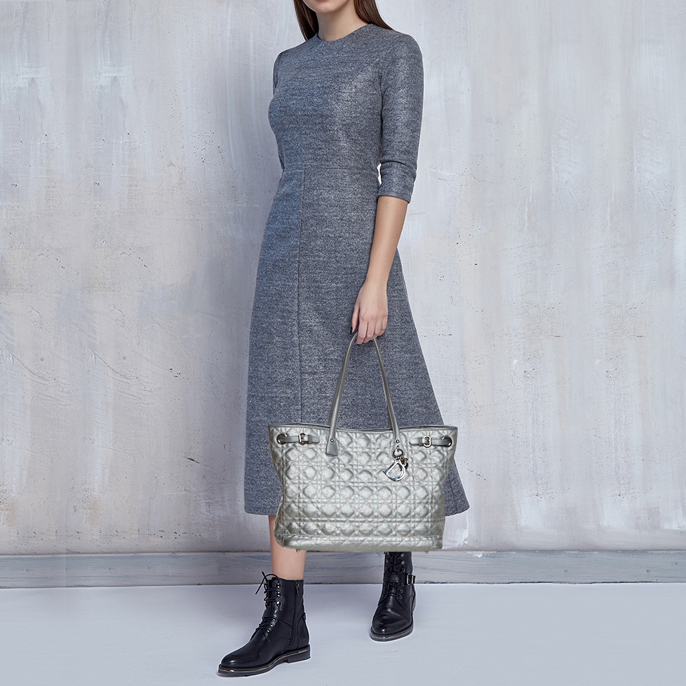 

Dior Silver Cannage Coated Canvas and Leather Medium Panarea Tote