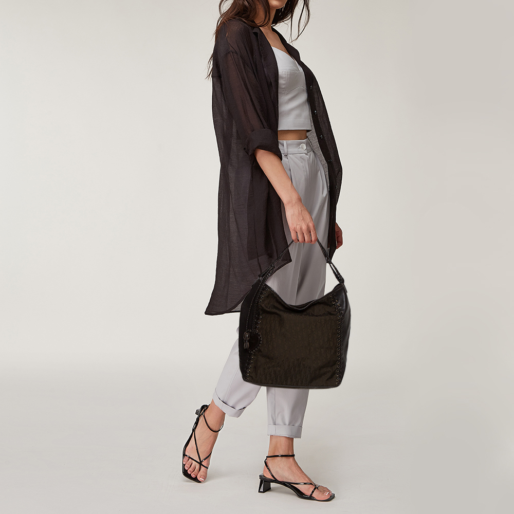 

Dior Brown Oblique Canvas And Leather Ethnic Hobo