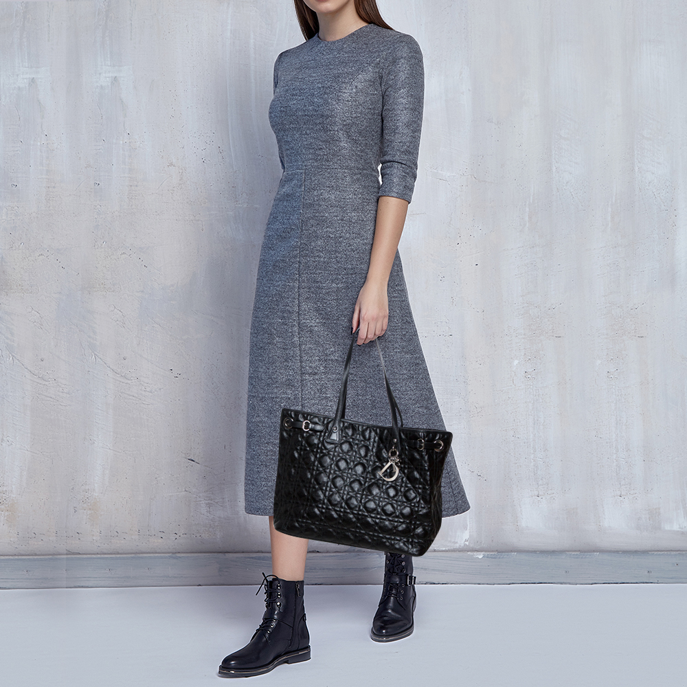 

Dior Black Cannage Coated Canvas and Leather Large Panarea Tote
