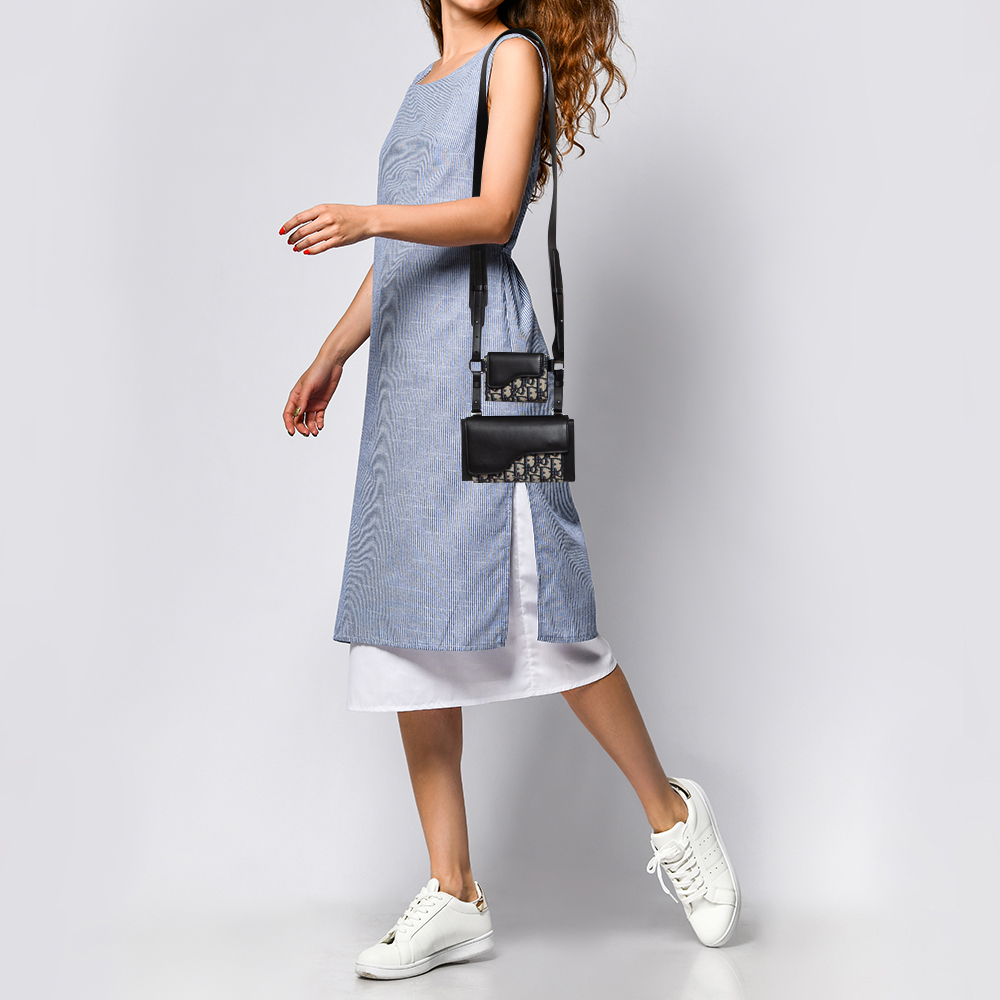 

Dior Beige/Blue Oblique Canvas and Leather Elite Shoulder Pouch Bag