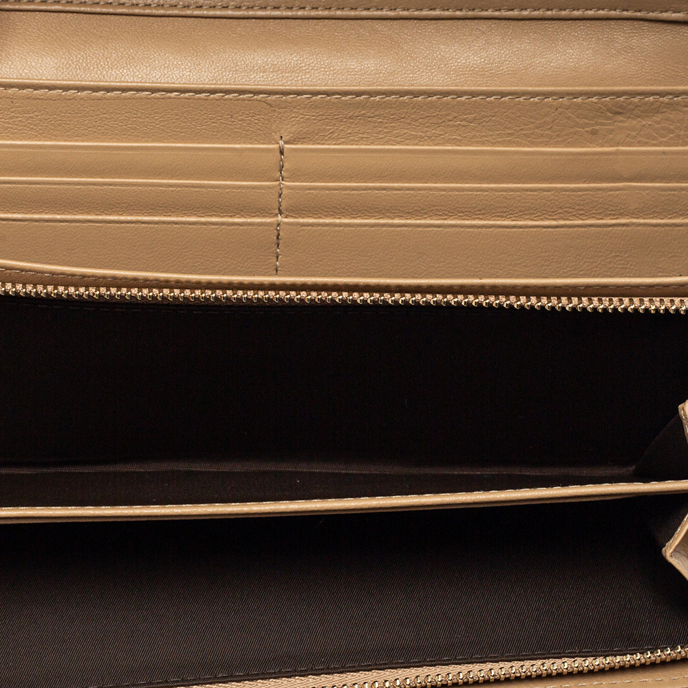 

Dior Beige Cannage Patent Leather Lady Dior Wallet on Chain
