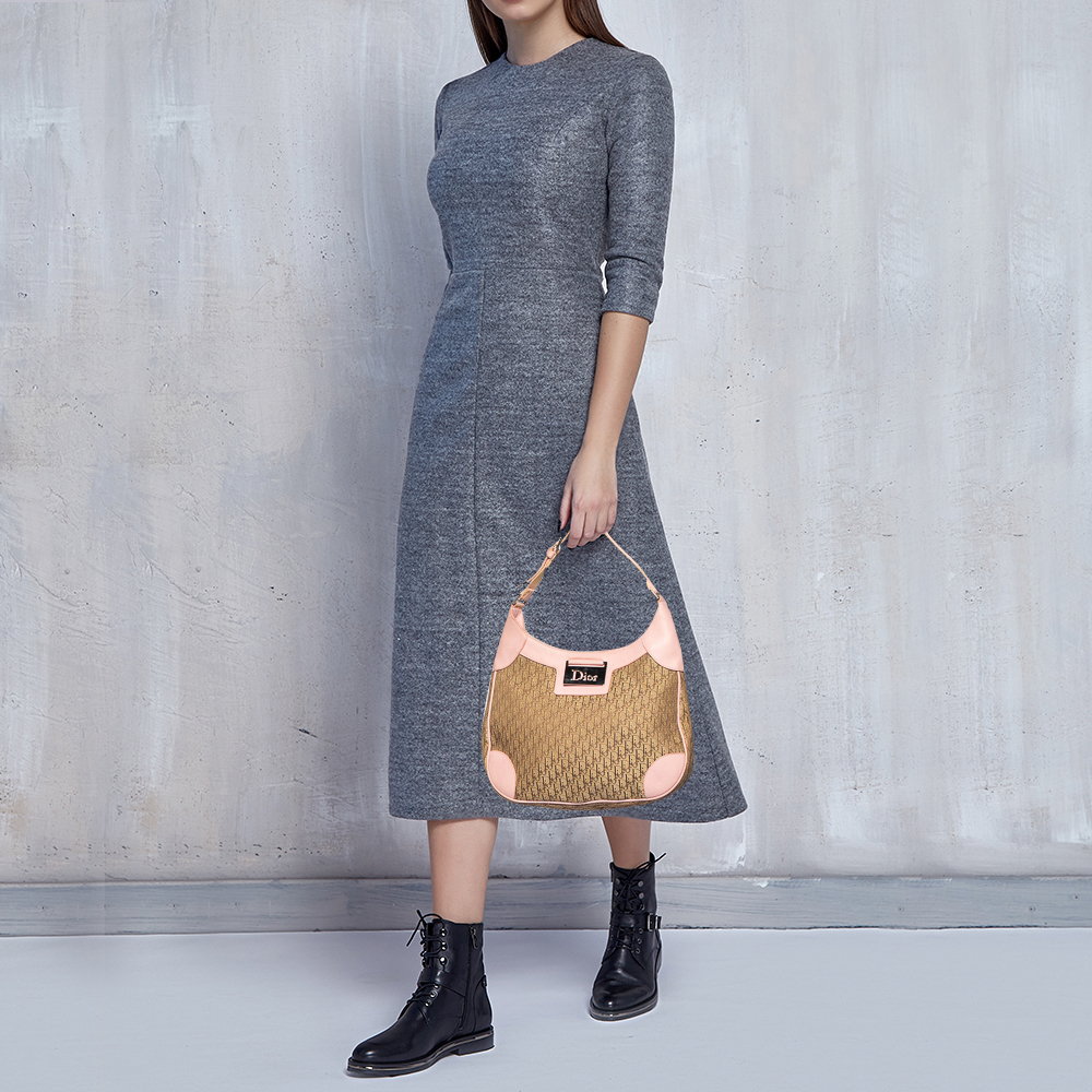 

Dior Pink/Beige Diorissimo Canvas And Leather Hobo