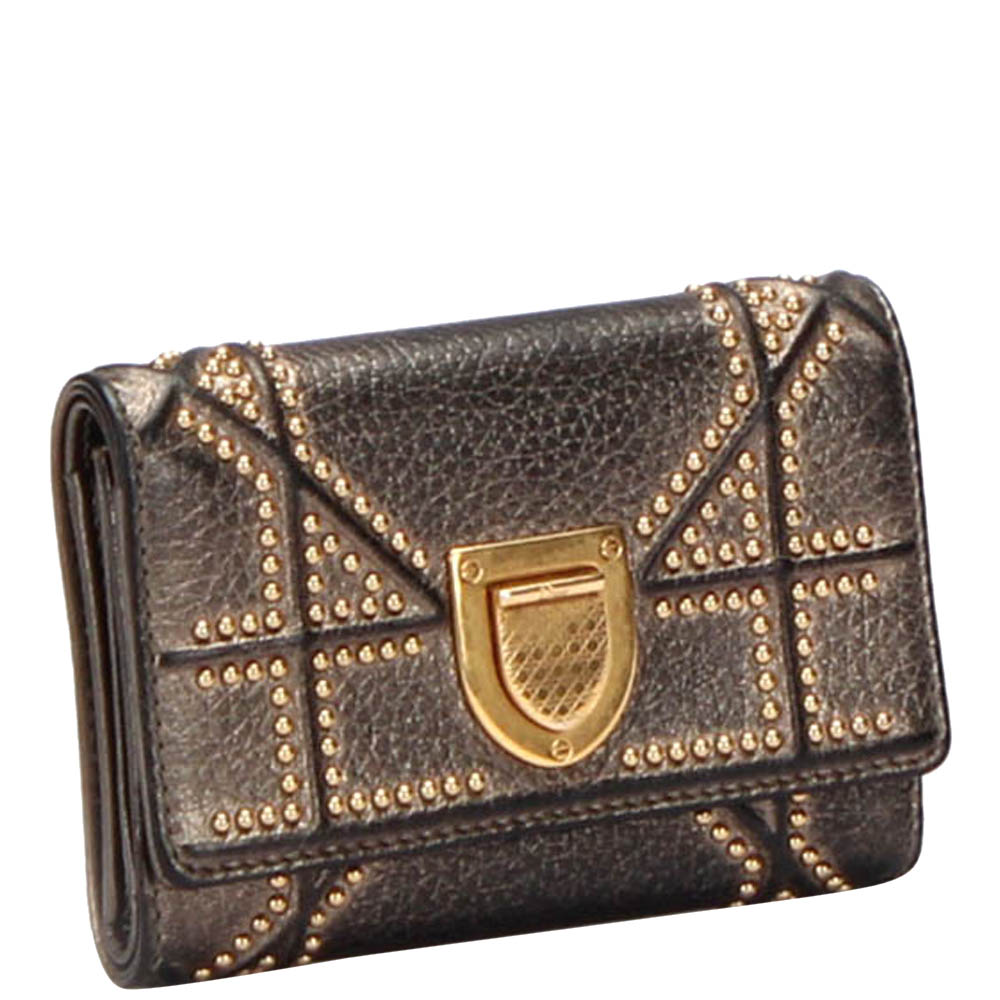 

Dior Black Leather Diorama Wallet