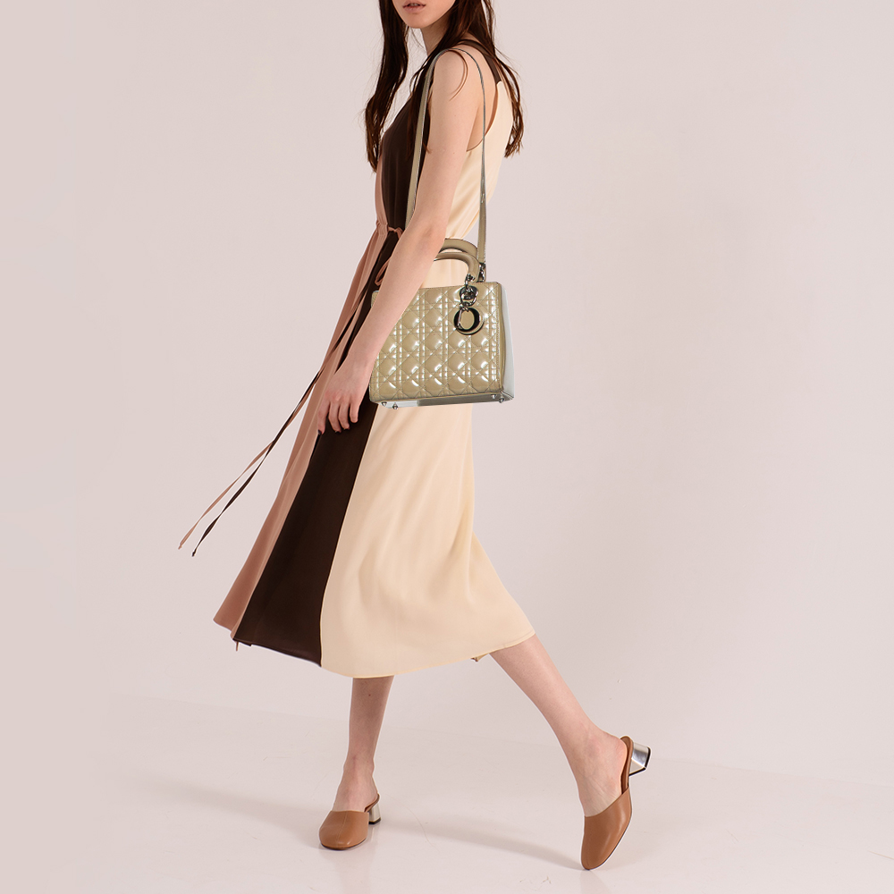 

Dior Grey Cannage Patent Leather Medium Lady Dior Tote