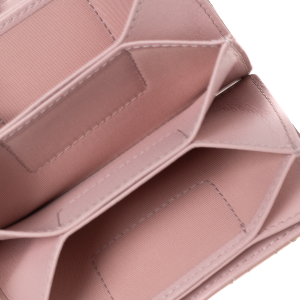 

Dior Light Pink Cannage Patent Leather Lady Dior 5 Gusset Card Holder