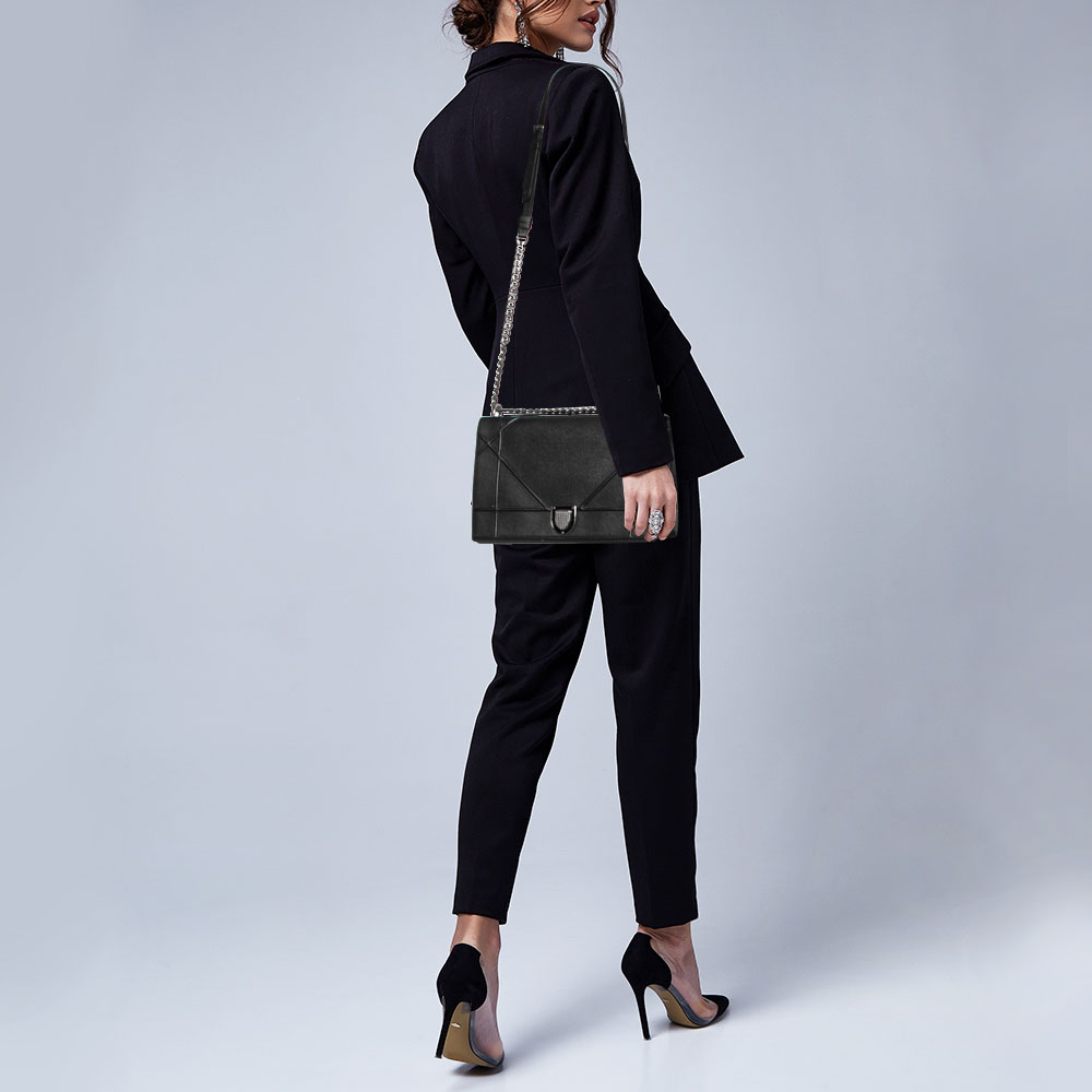 

Dior Black Leather Large Diorama Flap Shoulder Bag