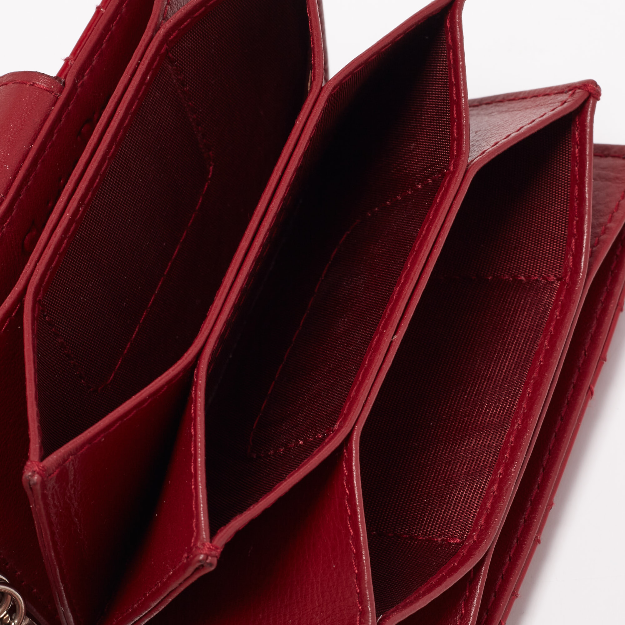 

Dior Red Cannage Patent Leather Lady Dior 5 Gusset Card Holder