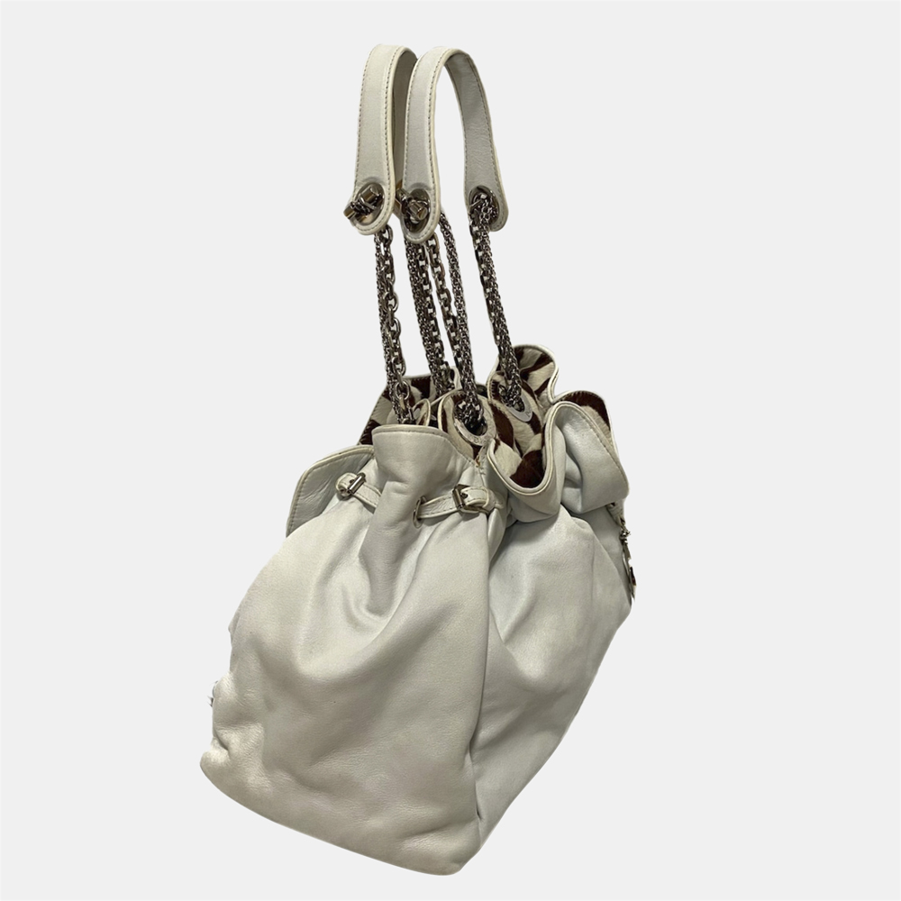 

Dior White Le Trente Leather Shoulder Bag