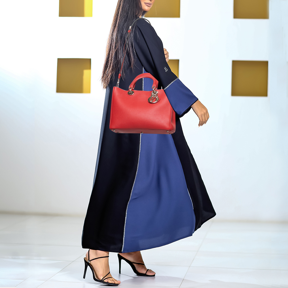 

Dior Red Leather Medium Diorissimo Shopper Tote