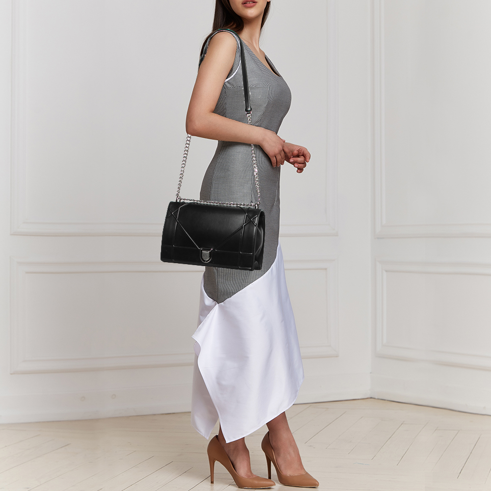 

Dior Black Leather Large Diorama Flap Shoulder Bag