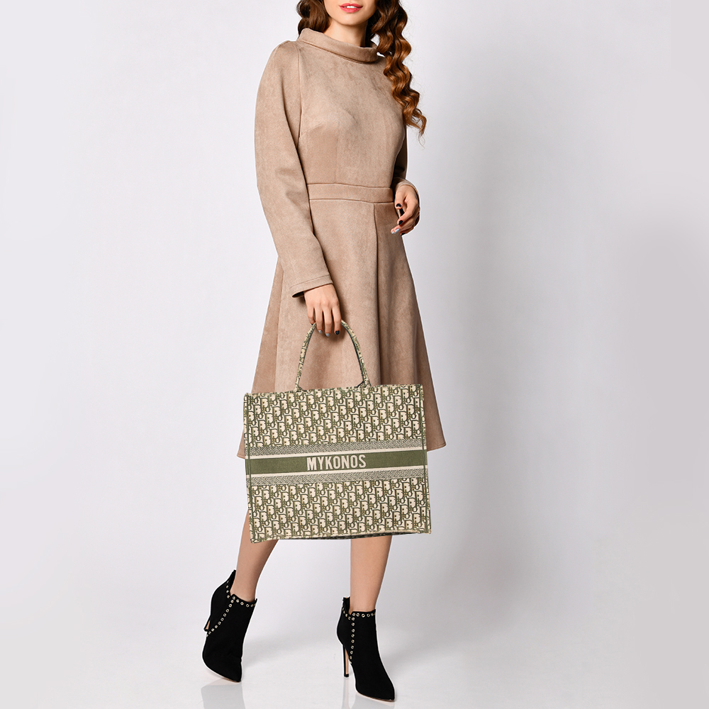 

Dior Olive Green Oblique Canvas Large Book Tote