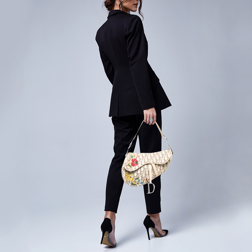 

Dior Beige Oblique Canvas and Leather Floral Embroidered Saddle Bag