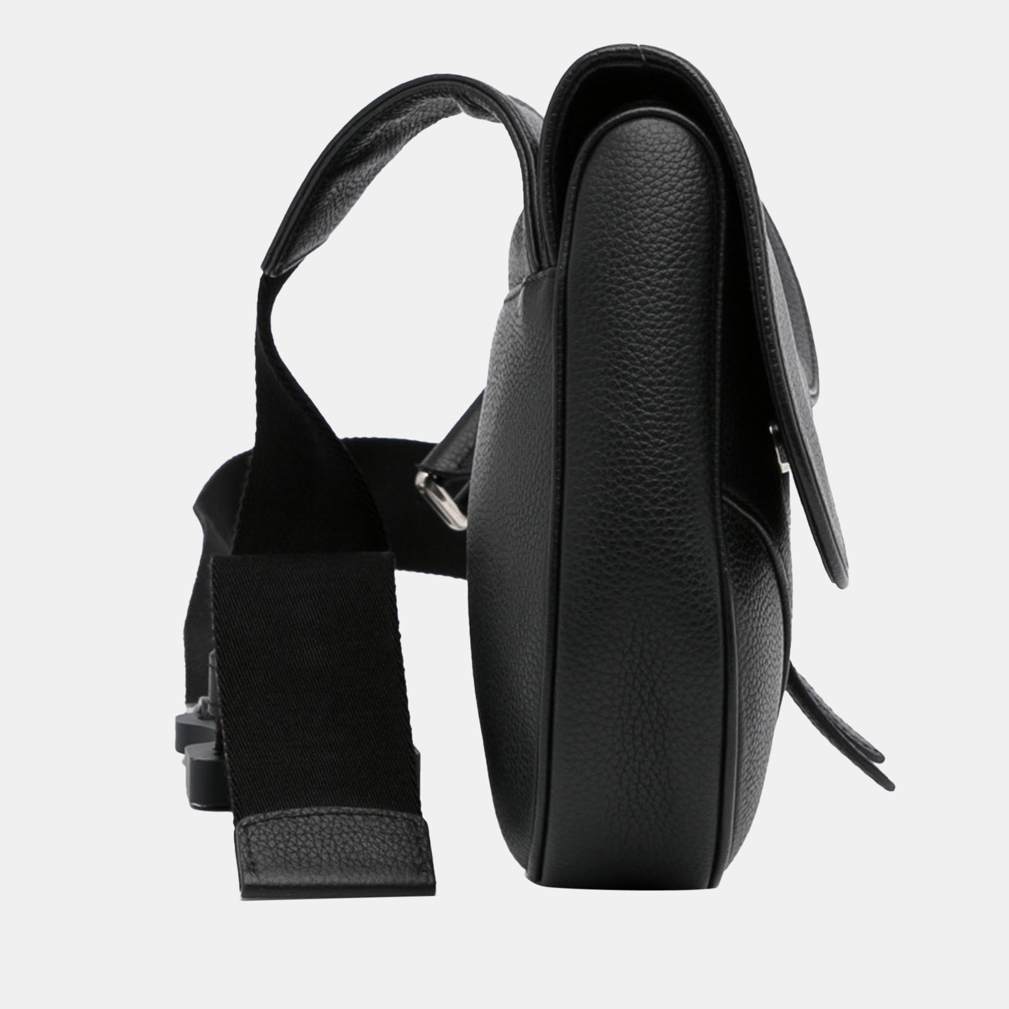 

Dior Black Saddle Crossbody Bag