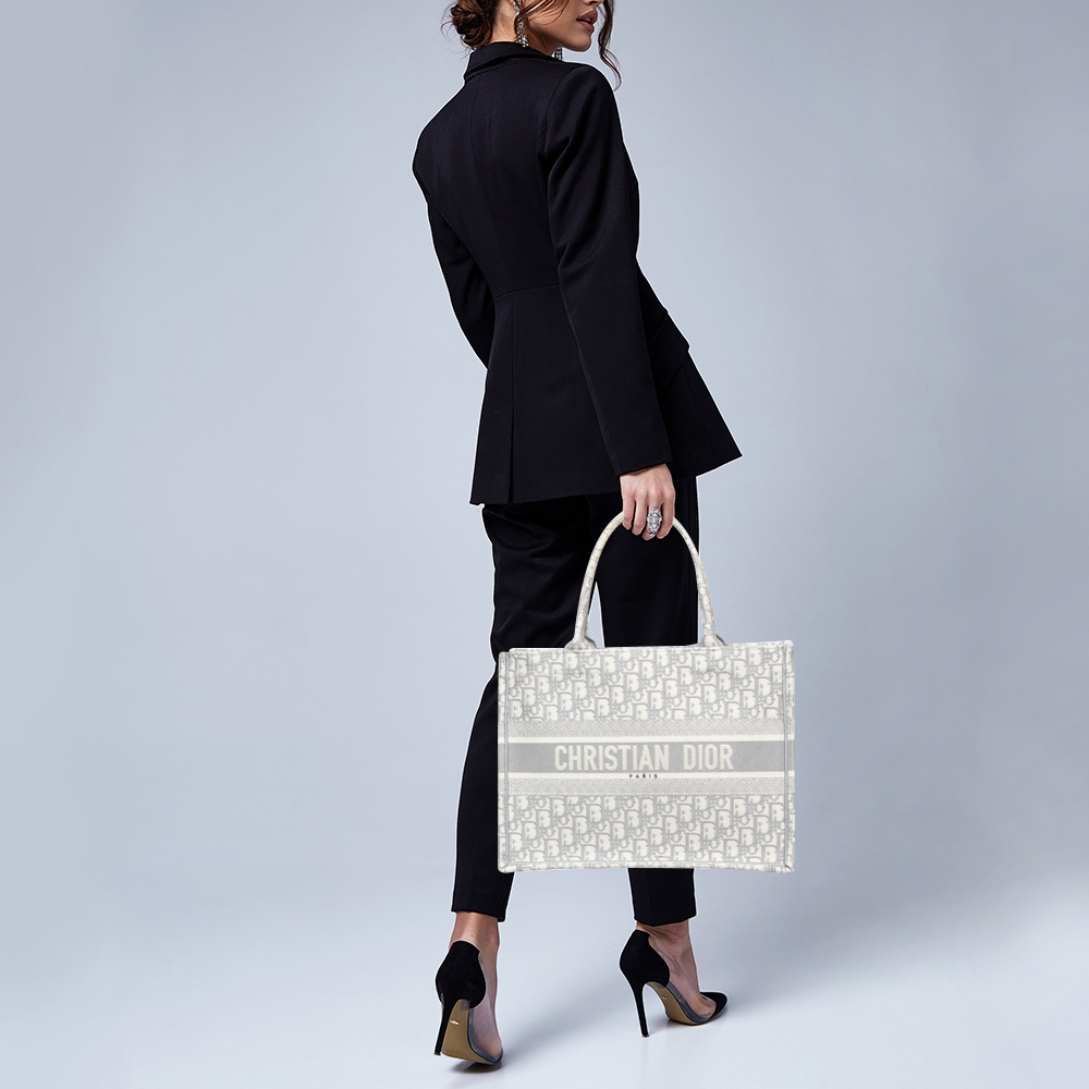 

Dior Grey Oblique Canvas Medium Book Tote