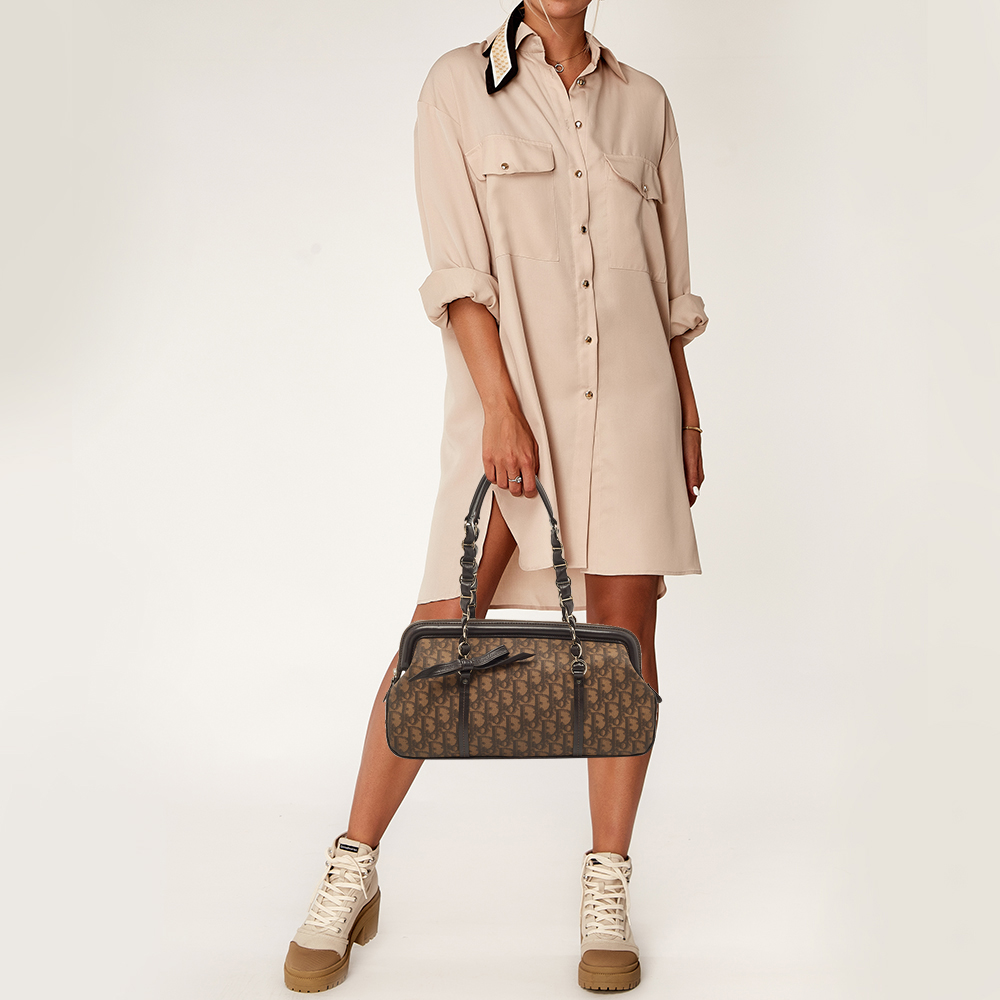 

Dior Brown Oblique Coated Canvas And Leather Trotter Romantique Satchel