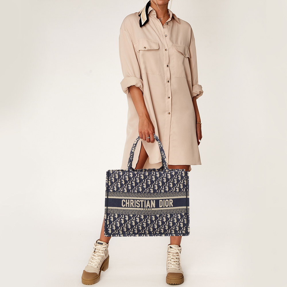

Dior Navy Blue Oblique Canvas  Book Tote